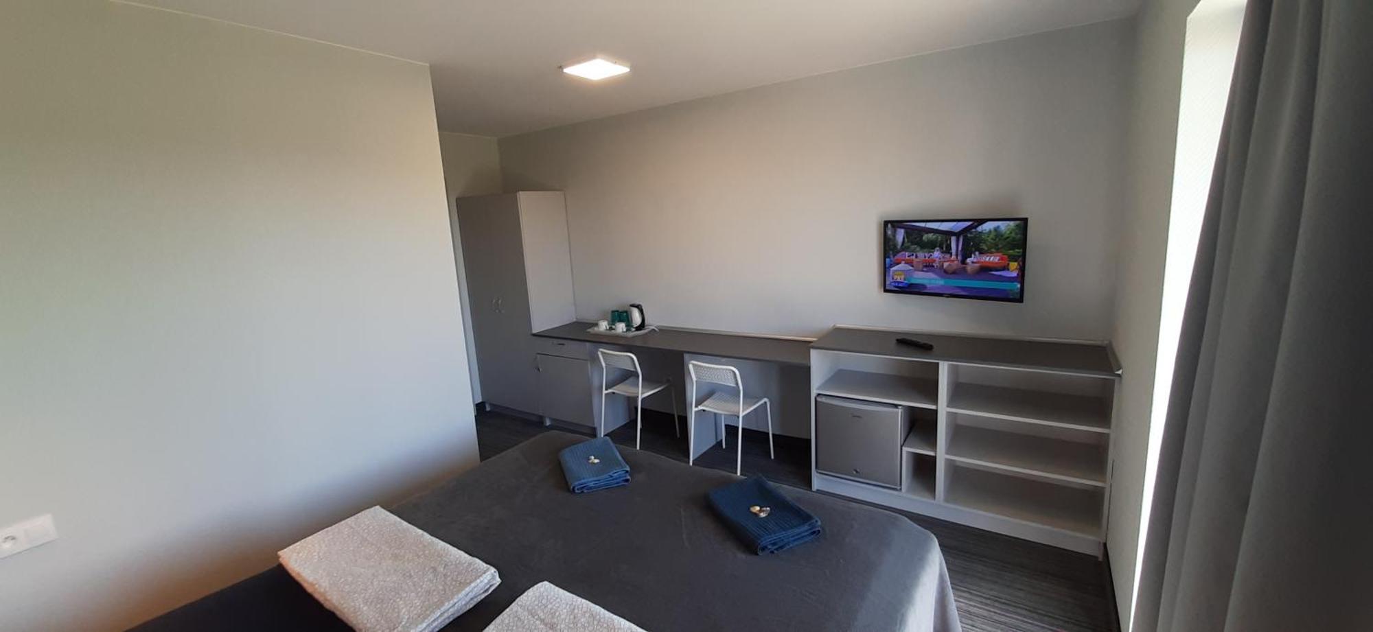 Pionow Rodzinne Apartamenty Urocza 10 Криница Морска Стая снимка
